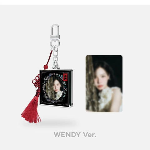 RED VELVET - CHILL KILL - SOLID PHOTO KEYRING